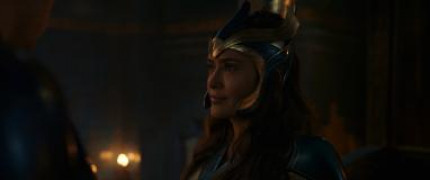 Кадр з фільму Вічні