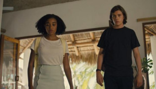 Кадр з фільму Весь цей світ