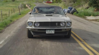 Кадр з фільму Пригоди К9: Легенда про зникле золото