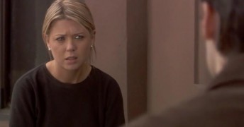 Кадр з фільму Вузли