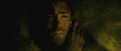 Кадр з фільму Похований живцем