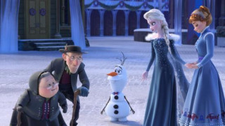 Кадр з фільму Крижане серце: Різдво з Олафом