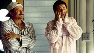 Кадр з фільму Клітка для пташок