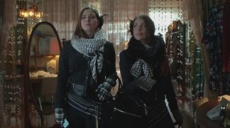 Кадр з фільму Модна штучка