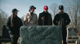 Кадр з фільму Зняття прокляття