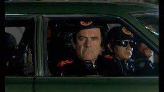 Кадр з фільму Чудовий