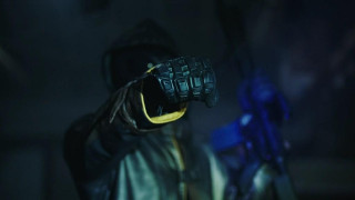 Кадр з фільму Агент Рекон