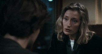 Кадр з фільму Зимова дитина