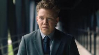 Кадр з фільму Не зазирай глибше