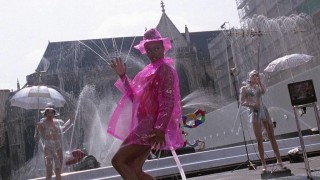 Кадр з фільму Сабріна