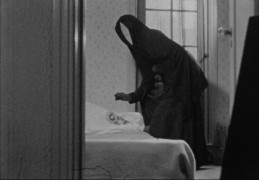 Кадр з фільму Полуденні мережі