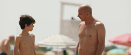 Кадр з фільму Ненавиджу літо