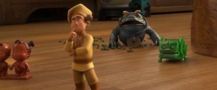 Кадр з фільму Таємниця будинку (магазину) іграшок