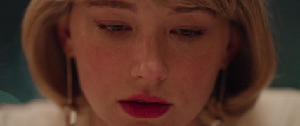 Кадр з фільму Ковтай