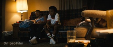 Кадр з фільму Білий хлопець Рік