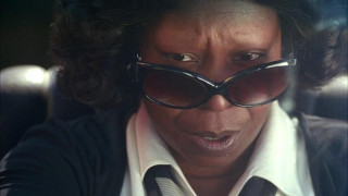 Кадр з фільму Високі паркани