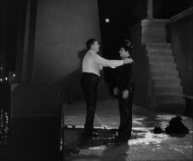 Кадр з фільму Вогні великого міста