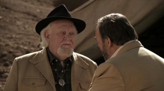 Кадр з фільму Полонені сонця