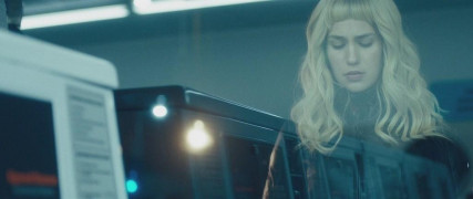 Кадр з фільму Близнюки