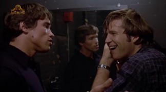 Кадр з фільму Залишайся голодним