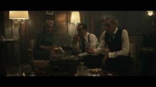 Кадр з фільму Кур'єр (Код: Залізна кора)