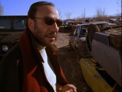 Кадр з фільму У темряві