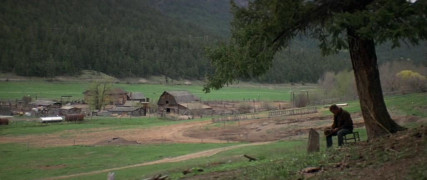 Кадр з фільму Незакінчене життя