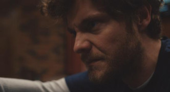 Кадр з фільму Сусідська варта