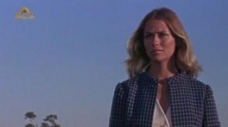 Кадр з фільму Паперовий лев