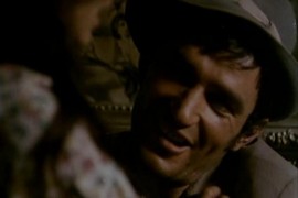 Кадр з фільму Скупники пір’я