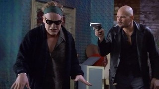 Кадр з фільму Бездоганна