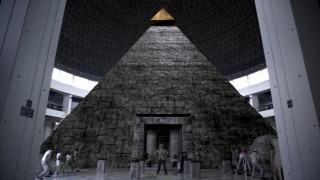 Кадр з фільму Бібліотекар: В пошуках Списа Долі