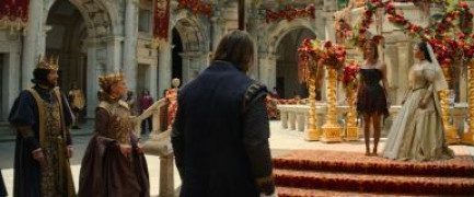 Кадр з фільму Діва проти біди