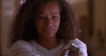 Кадр з фільму Під прикриттям