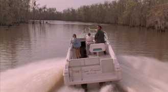 Кадр з фільму Мій батько - злочинець