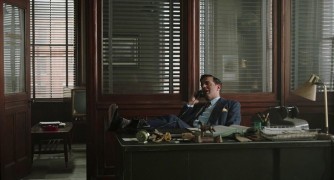 Кадр з фільму Сирота Бруклін