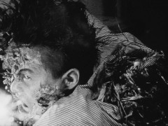 Кадр з фільму Тецуо: Людина-залізо