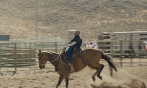 Кадр з фільму Мустанг