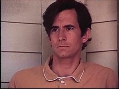 Кадр з фільму Як жахливо про Алана