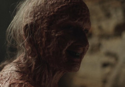 Кадр з фільму Ти не будеш на самоті