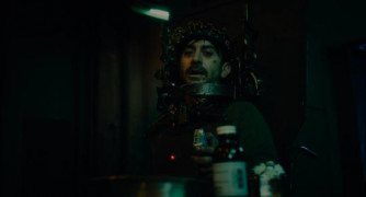 Кадр з фільму Пила 10