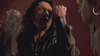 Кадр з фільму Кімната