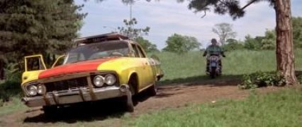 Кадр з фільму Жандарм у Нью-Йорку