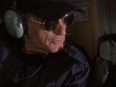 Кадр з фільму Чорна діра