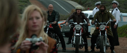 Кадр з фільму На гребені