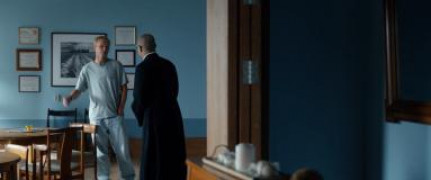 Кадр з фільму Джонні