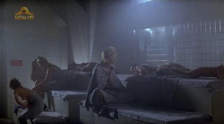 Кадр з фільму Місячне сяйво і Валентино