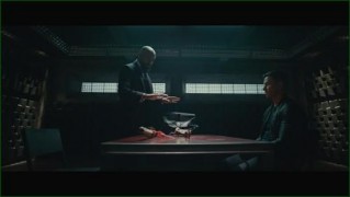 Кадр з фільму Нескінченність