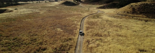 Кадр з фільму Крути пляшку