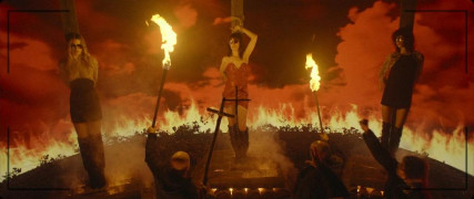 Кадр з фільму Вічне світло